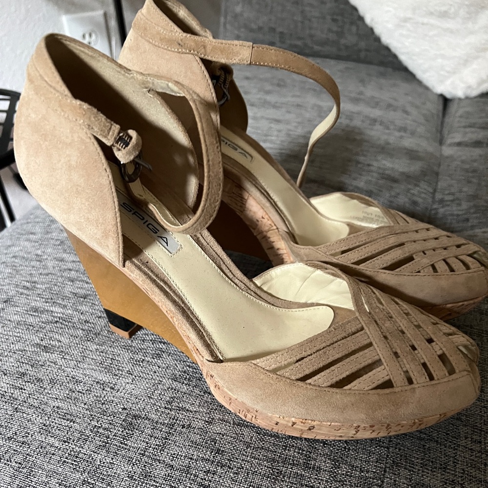 Via spiga platform heels